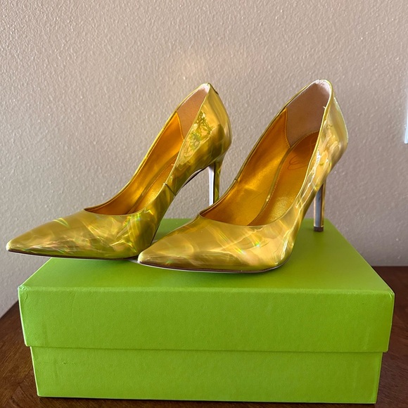Sam Edelman Gold hologram finish stiletto pumps. New with box Size 7 - Picture 7 of 11